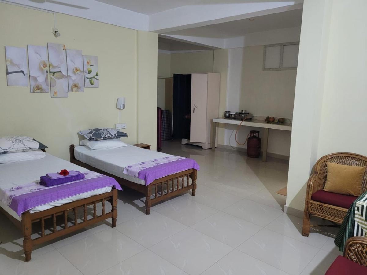 Sandy Beach Hotel Thiruvananthapuram Eksteriør billede